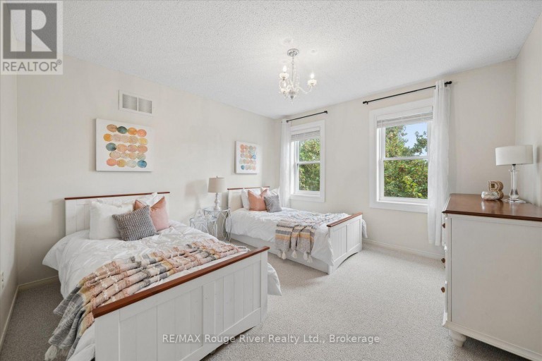 1 GOWAN DRIVE, Whitby (Lynde Creek), Ontario, L1P1L5
