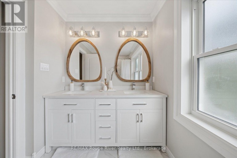 1 GOWAN DRIVE, Whitby (Lynde Creek), Ontario, L1P1L5