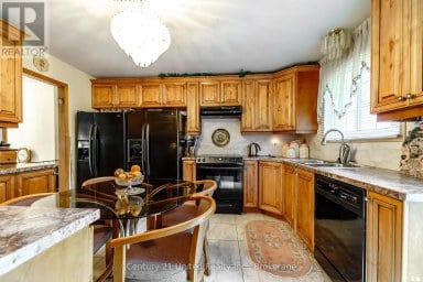 2085 SPRINGWOOD ROAD Peterborough (Monaghan Ward 2) Ontario photo 5