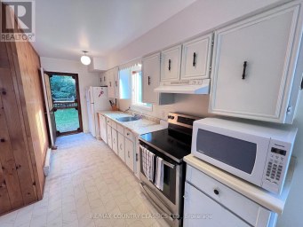 110 VILLAGE STREET Hastings Highlands (Herschel Ward) Ontario photo 7