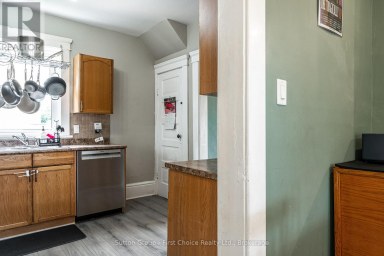 232 WEST GORE STREET Stratford Ontario photo 13