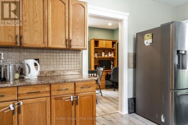 232 WEST GORE STREET Stratford Ontario photo 16