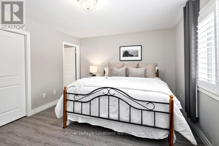 17 ELGIN STREET S, Blue Mountains, Ontario, N0H2P0
