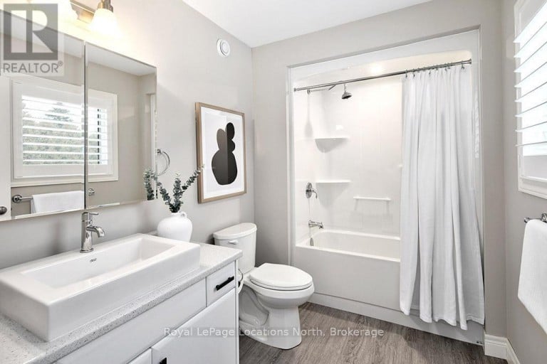 17 ELGIN STREET S, Blue Mountains, Ontario, N0H2P0