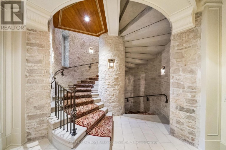 85 THE BRIDLE PATH, Toronto (Bridle Path-Sunnybrook-York Mills), Ontario, M3C2P1