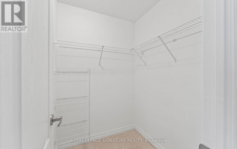1411 - 212 EGLINTON AVENUE E, Toronto (Mount Pleasant West), Ontario, M4P0A3