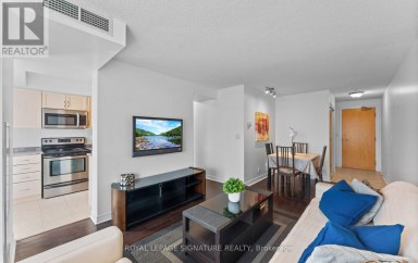 1411 - 212 EGLINTON AVENUE E Toronto (Mount Pleasant West) Ontario photo 7