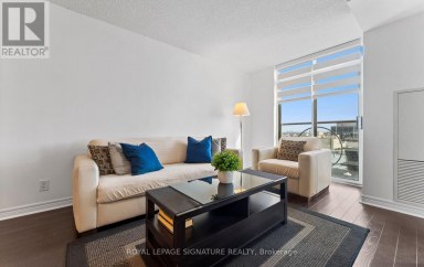 1411 - 212 EGLINTON AVENUE E Toronto (Mount Pleasant West) Ontario photo 8