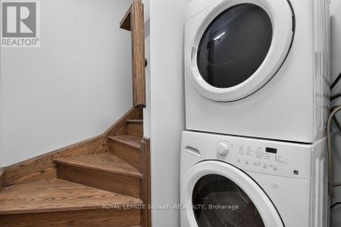 LOWER - 61B BEXHILL AVENUE Toronto (Clairlea-Birchmount) Ontario photo 14