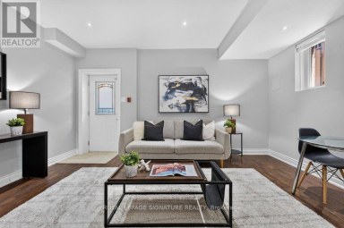 LOWER - 61B BEXHILL AVENUE Toronto (Clairlea-Birchmount) Ontario photo 2