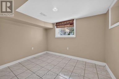 20 HOLGATE STREET Barrie (Allandale) Ontario photo 31