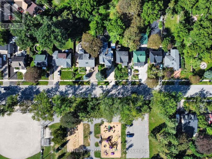 20 HOLGATE STREET, Barrie (Allandale), Ontario, L4N2T5