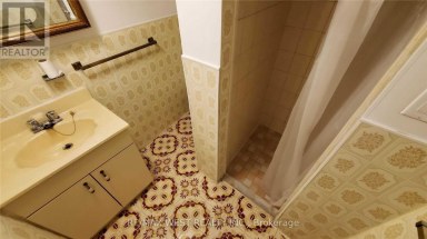 BSMT - 508 CONCORD AVENUE Toronto (Dovercourt-Wallace Emerson-Junction) Ontario photo 11