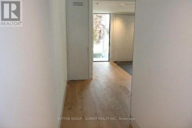 MAIN FLOOR - 218 JANE STREET Toronto (Lambton Baby Point) Ontario photo 7