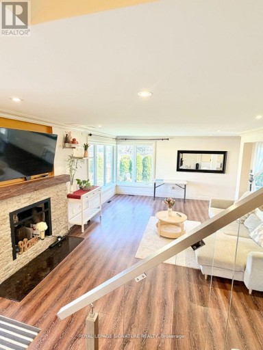 2263 HARCOURT CRESCENT, Mississauga (Lakeview), Ontario, L4Y1W3