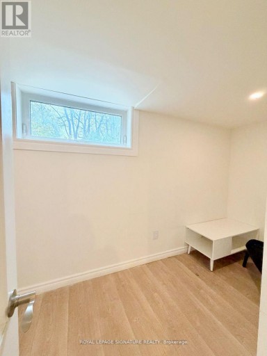 2263 HARCOURT CRESCENT, Mississauga (Lakeview), Ontario, L4Y1W3