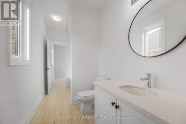 14 DONNYBROOK COURT Brampton (Vales of Castlemore) Ontario photo 24