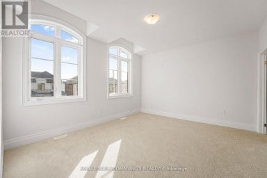 14 DONNYBROOK COURT Brampton (Vales of Castlemore) Ontario photo 26