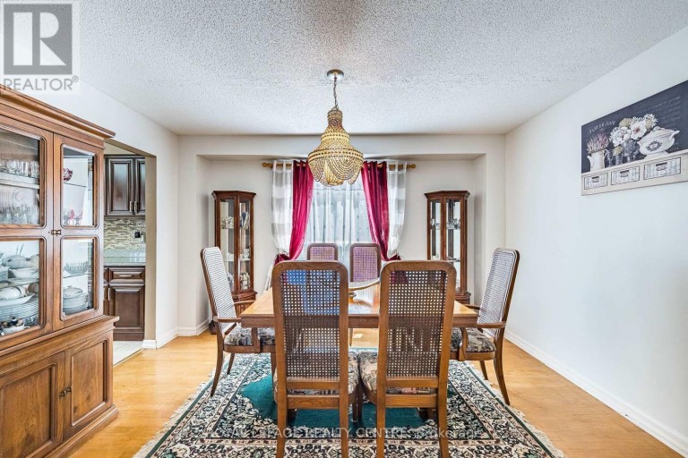 3211 DOVETAIL MEWS, Mississauga (Erin Mills), Ontario, L5L5K4