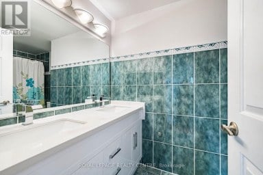3211 DOVETAIL MEWS Mississauga (Erin Mills) Ontario photo 21