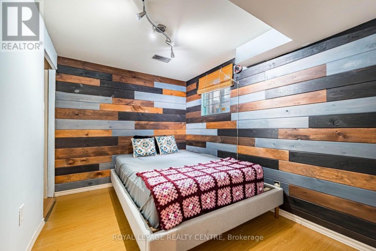 3211 DOVETAIL MEWS, Mississauga (Erin Mills), Ontario, L5L5K4