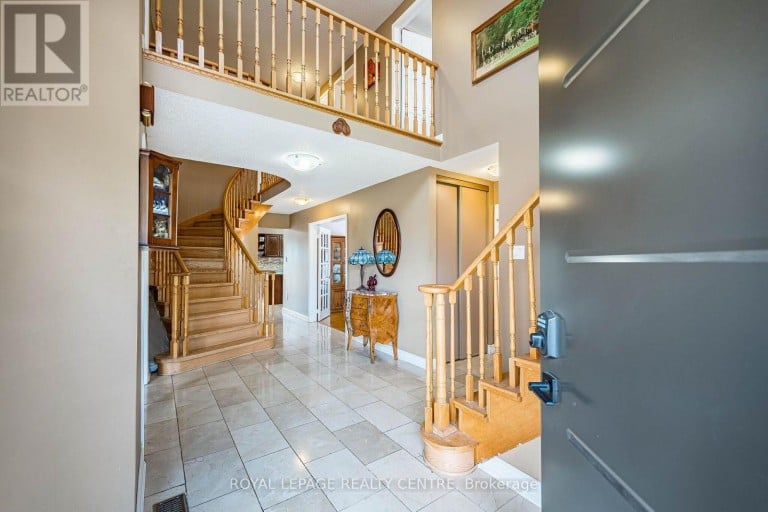 3211 DOVETAIL MEWS, Mississauga (Erin Mills), Ontario, L5L5K4
