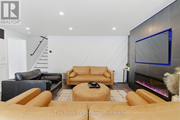 7704 LESKARD ROAD, Clarington, Ontario, L0B1M0