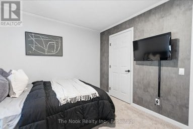 7704 LESKARD ROAD Clarington Ontario photo 43