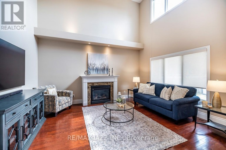 892 BARBADOS STREET, Oshawa (Northglen), Ontario, L1J0A5