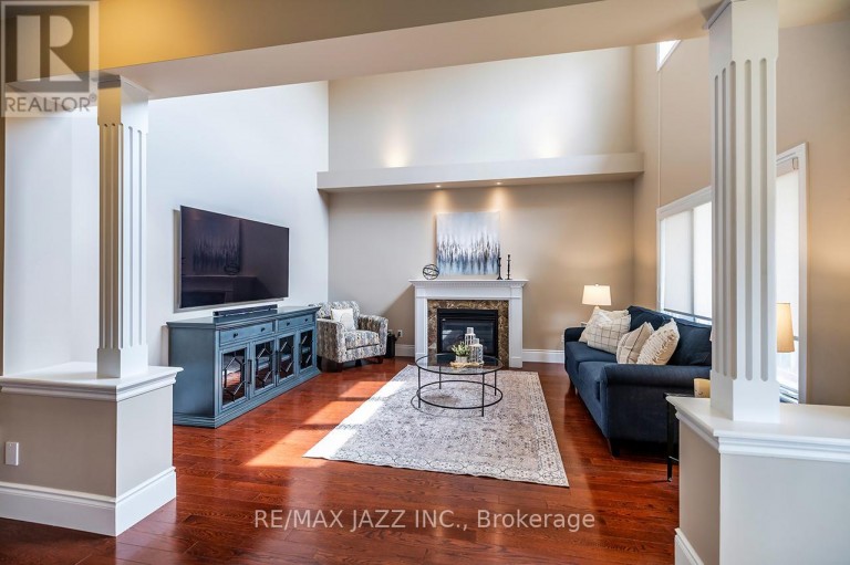 892 BARBADOS STREET, Oshawa (Northglen), Ontario, L1J0A5
