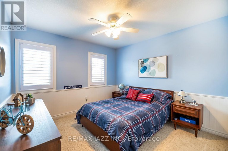 892 BARBADOS STREET, Oshawa (Northglen), Ontario, L1J0A5