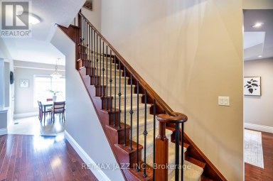 892 BARBADOS STREET Oshawa (Northglen) Ontario photo 5