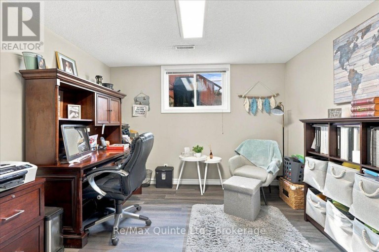 14 RIDGEVIEW LANE, Quinte West (Trenton Ward), Ontario, K8V5P8