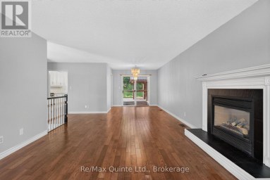 14 MCCAMON AVENUE Tweed (Tweed (Village)) Ontario photo 11