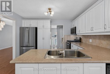 14 MCCAMON AVENUE Tweed (Tweed (Village)) Ontario photo 13