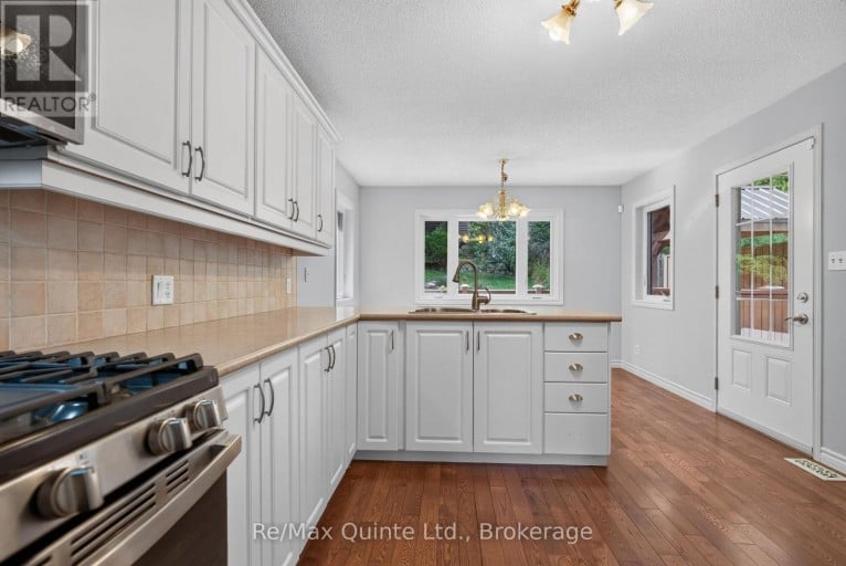 14 MCCAMON AVENUE, Tweed (Tweed (Village)), Ontario, K0K3J0
