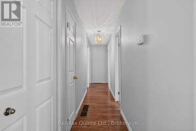 14 MCCAMON AVENUE Tweed (Tweed (Village)) Ontario photo 20