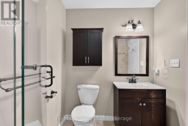 14 MCCAMON AVENUE Tweed (Tweed (Village)) Ontario photo 22