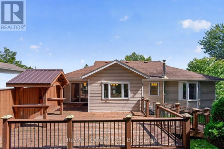 14 MCCAMON AVENUE, Tweed (Tweed (Village)), Ontario, K0K3J0