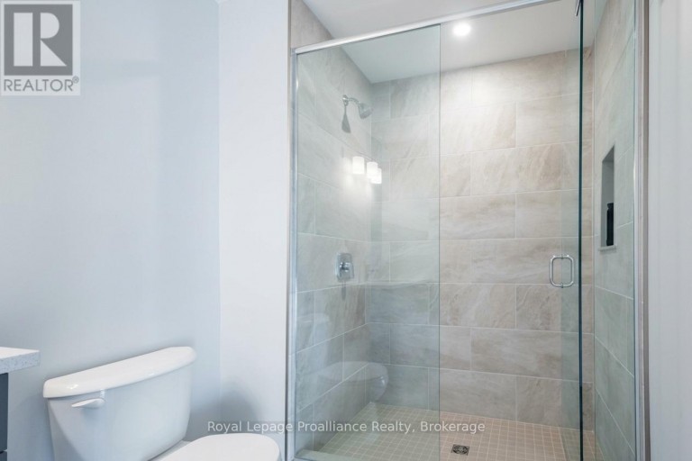 42 MACKENZIE JOHN CRESCENT, Brighton, Ontario, K0K1H0