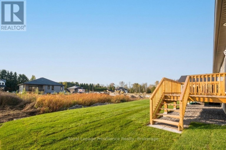 42 MACKENZIE JOHN CRESCENT, Brighton, Ontario, K0K1H0