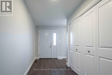 42 MACKENZIE JOHN CRESCENT Brighton Ontario photo 3