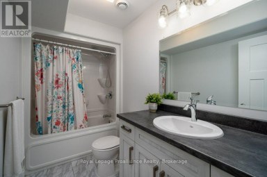 35 VIRGINIA CRESCENT Belleville (Thurlow Ward) Ontario photo 43