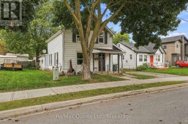 26 STRACHAN STREET Belleville (Belleville Ward) Ontario photo 2
