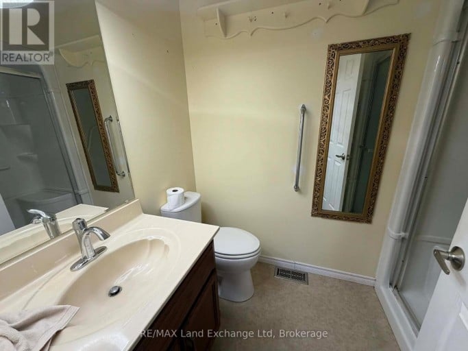 44 BRIARWOOD CRESCENT, North Huron (Wingham), Ontario, N0G2W0