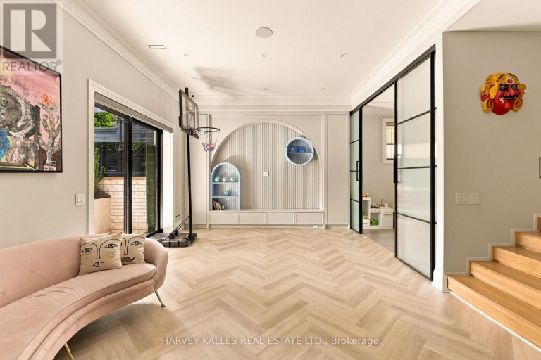 363 BEDFORD PARK AVENUE, Toronto (Bedford Park-Nortown), Ontario, M5M1J9