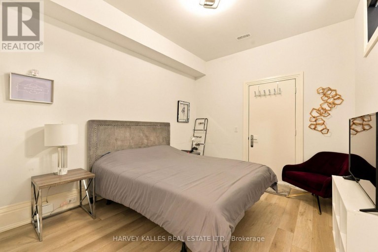 363 BEDFORD PARK AVENUE, Toronto (Bedford Park-Nortown), Ontario, M5M1J9