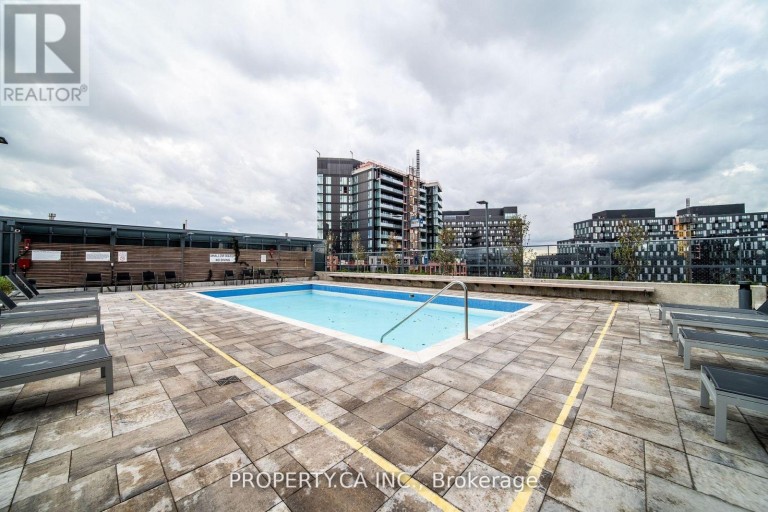 837 - 31 TIPPETT ROAD, Toronto (Clanton Park), Ontario, M3H0C8