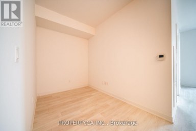 837 - 31 TIPPETT ROAD Toronto (Clanton Park) Ontario photo 6