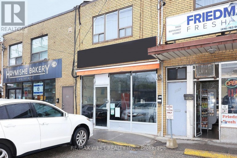 3023 BATHURST STREET, Toronto (Bedford Park-Nortown), Ontario, M6B3B5